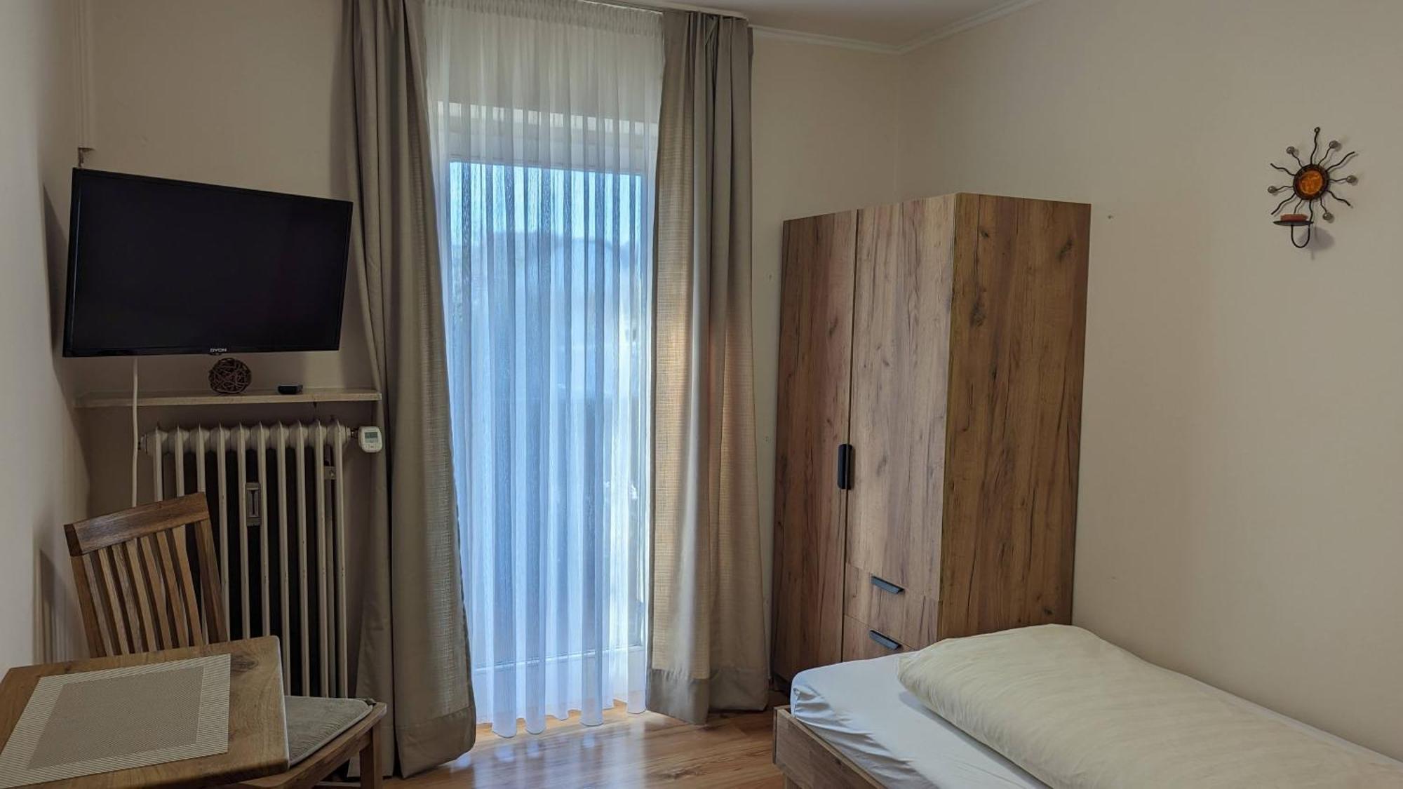Cafe Zum Toni Hotell Thyrnau Eksteriør bilde
